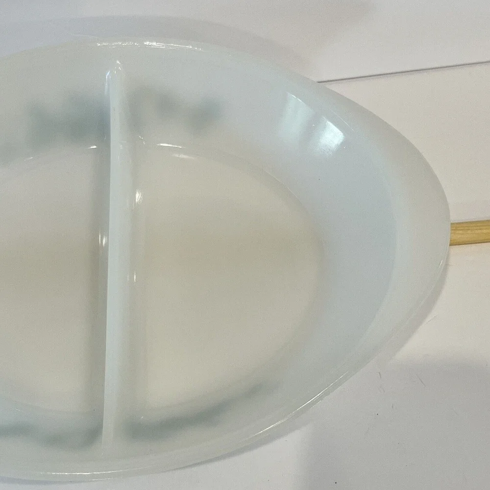 VTG Glasbake Divided Casserole Baking Dish‎ J-2352 White w/ Aqua